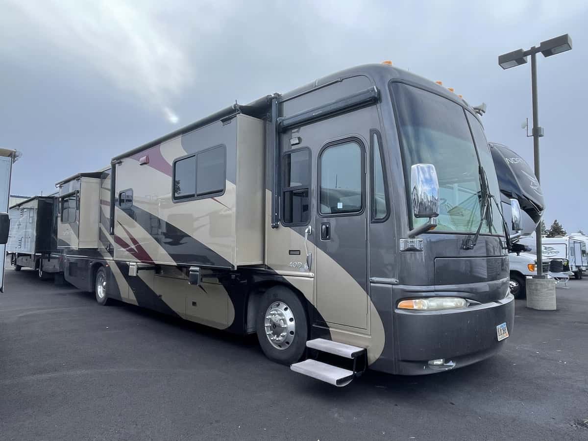 USED 2006 National Rv TRADEWINDS 40D