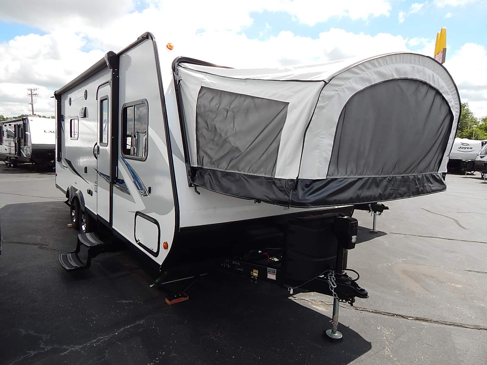 Rick's RV - Chicago Area RV Dealer | Naperville RVs For Sale